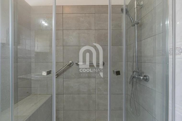 Apartamento T2 para Venda em Caparica e Trafaria Foto 26