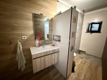 Moradia T3 para Venda em Fontinhas