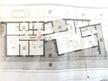 Moradia T3 para Venda em Fontinhas