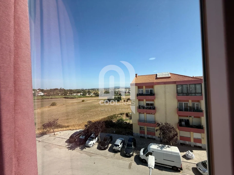 Apartamento T2 para Venda em Moita Foto 2