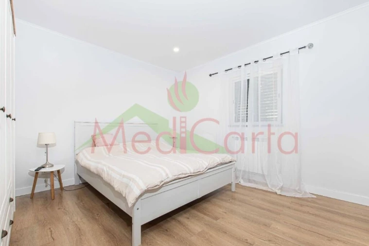 Moradia T5 para Venda em Aveiras de Cima Foto 14