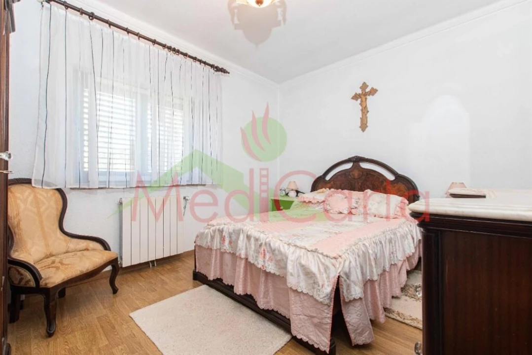 Moradia T5 para Venda em Aveiras de Cima Foto 25