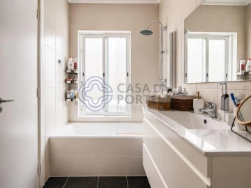 Apartamento T2 para Venda em Serzedo e Perosinho