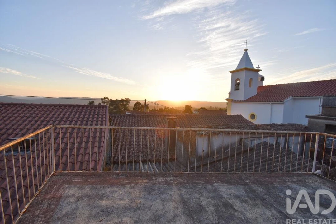 Moradia T1 para Venda em Miranda do Corvo Foto 31