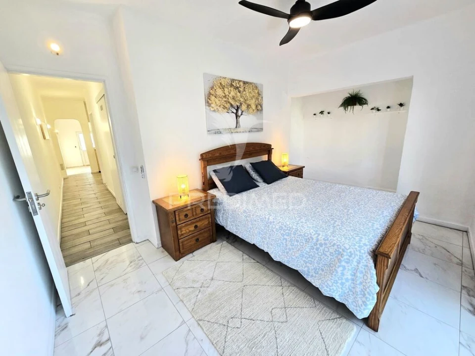 Apartamento T2 para Venda em Albufeira e Olhos de Água Foto 8