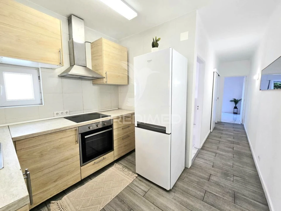 Apartamento T2 para Venda em Albufeira e Olhos de Água Foto 2