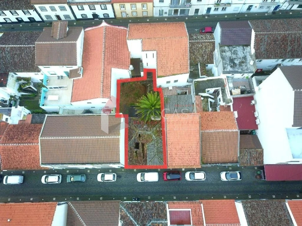Moradia T3 para Venda em Praia da Vitoria (Santa Cruz) Foto 3