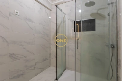 Apartamento T2 para Venda em Loures