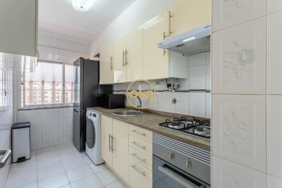 Apartamento T2 para Venda em Loures