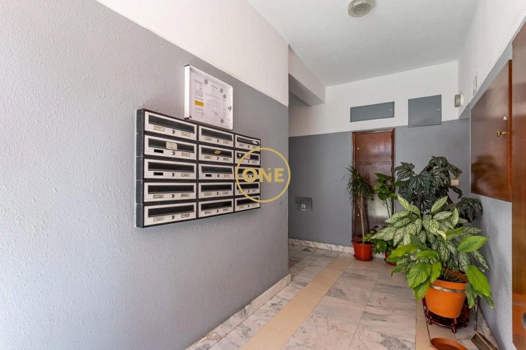 Apartamento T2 para Venda em Loures Foto 20