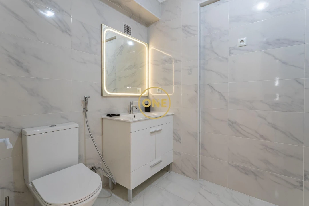 Apartamento T2 para Venda em Loures Foto 10