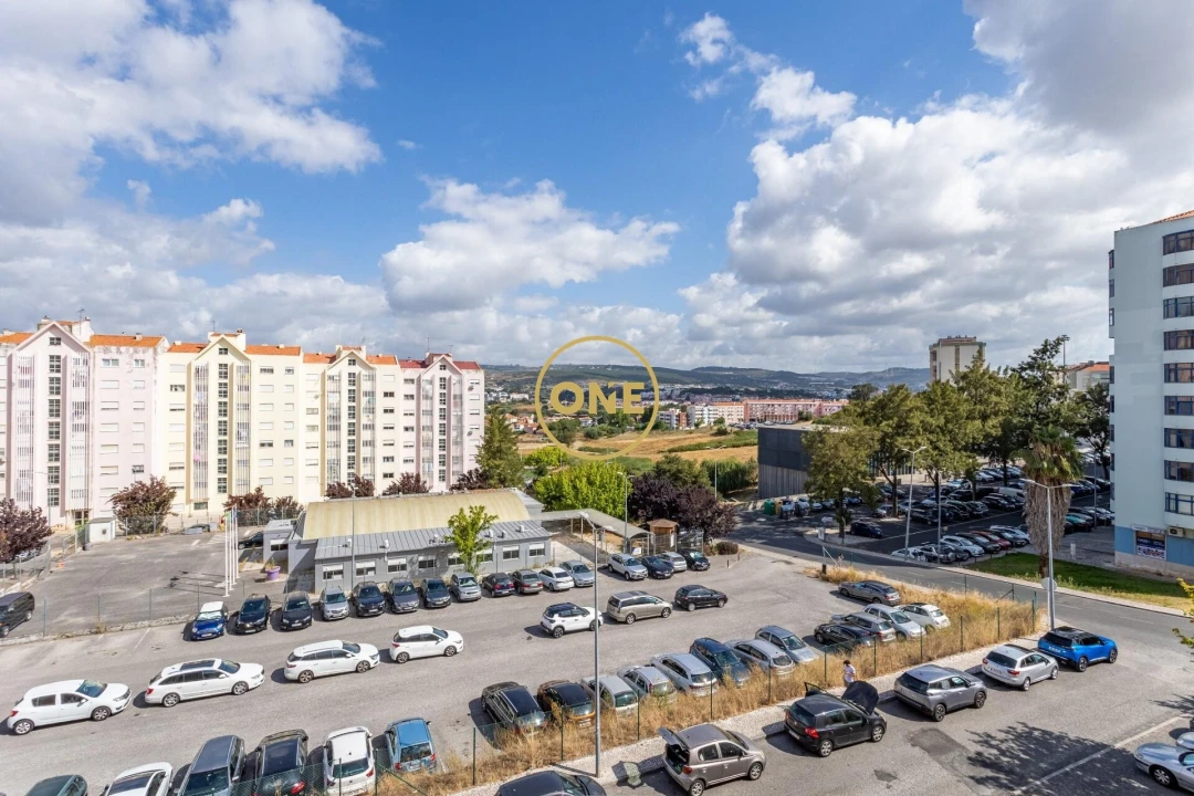 Apartamento T2 para Venda em Loures Foto 19