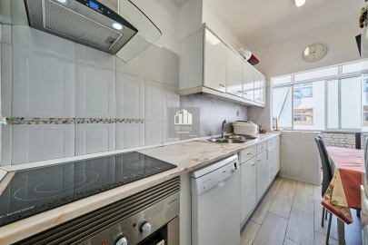 Apartamento T3 para Venda em Costa da Caparica