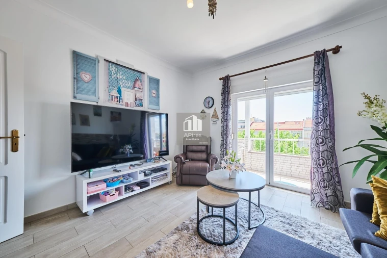 Apartamento T3 para Venda em Costa da Caparica Foto 5