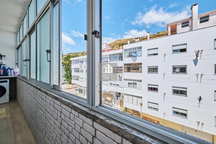 Apartamento T3 para Venda em Costa da Caparica Foto 19
