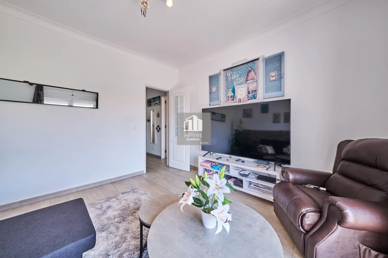 Apartamento T3 para Venda em Costa da Caparica Foto 6