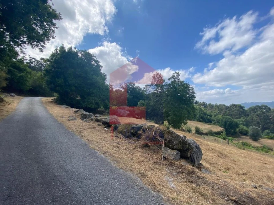 Terreno para Venda em Valbom (São Pedro), Passô e Valbom (São Martinho) Foto 21