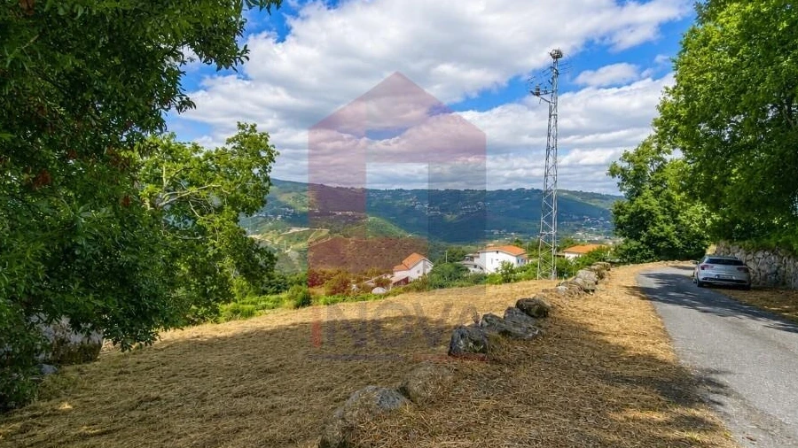 Terreno para Venda em Valbom (São Pedro), Passô e Valbom (São Martinho)