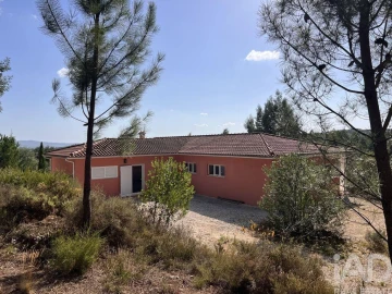 Moradia T3 para Venda em Pedrogão Grande