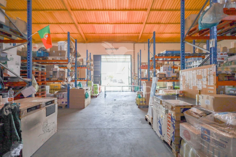 Armazém para Venda em São Bento do Cortiço e Santo Estêvão Foto 5
