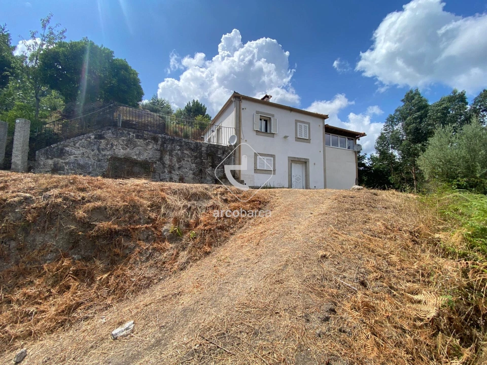 Moradia T2 para Venda em Rio Frio Foto 31