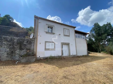 Moradia T2 para Venda em Rio Frio