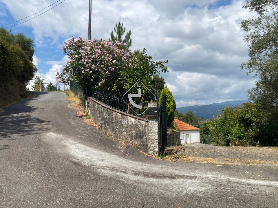 Moradia T2 para Venda em Rio Frio Foto 32