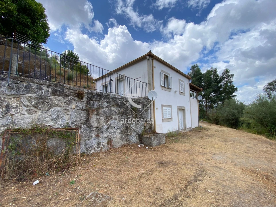 Moradia T2 para Venda em Rio Frio Foto 6