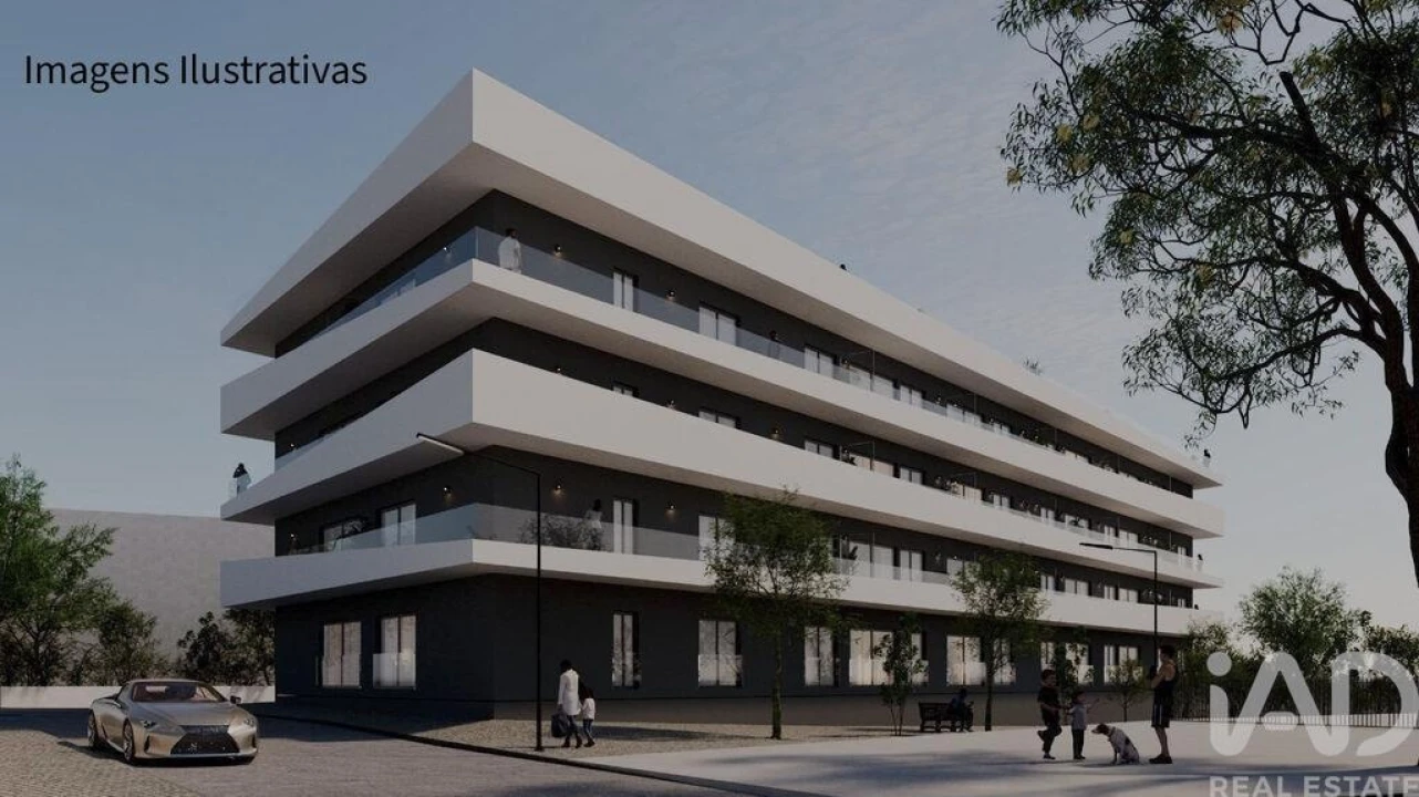 Apartamento T2 para Venda em Quarteira Foto 1