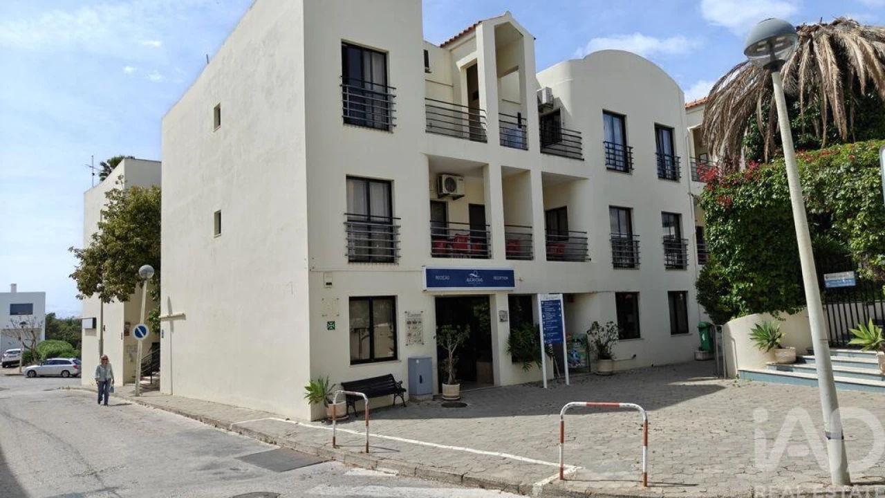 Apartamento T1 para Venda em Alvor Foto 6
