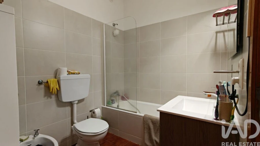 Apartamento T1 para Venda em Alvor Foto 7