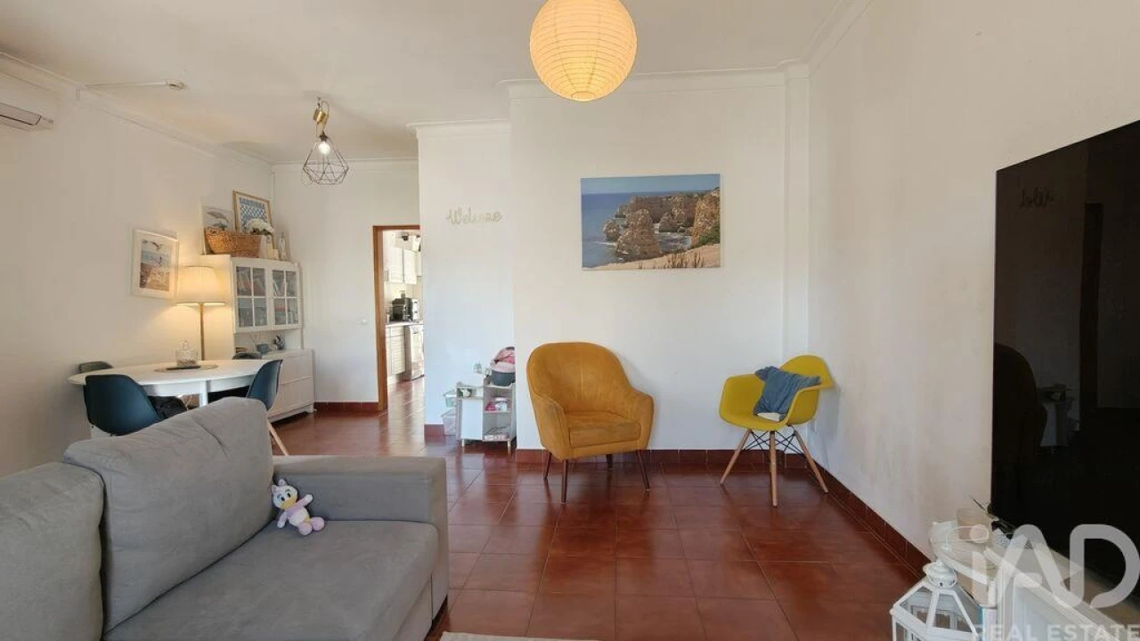 Apartamento T1 para Venda em Alvor Foto 3