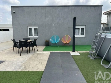 Moradia T3 para Venda em Arcozelo
