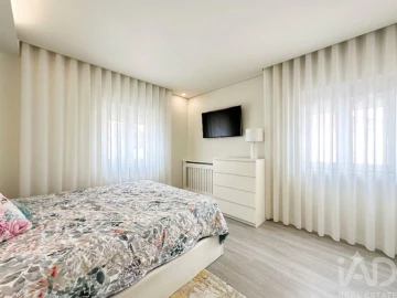 Moradia T3 para Venda em Arcozelo