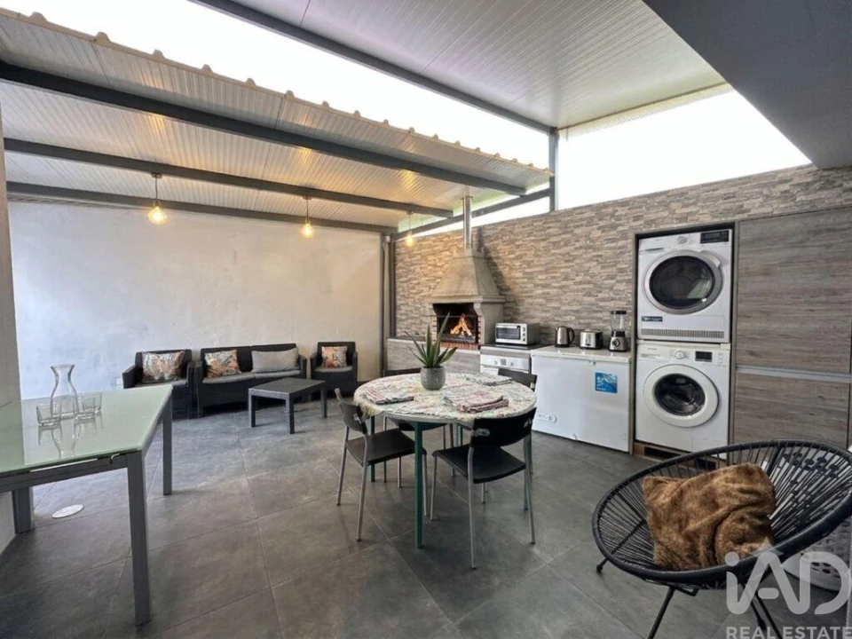 Moradia T3 para Venda em Arcozelo Foto 26