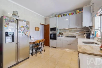 Moradia T4 para Venda em Quinta do Anjo