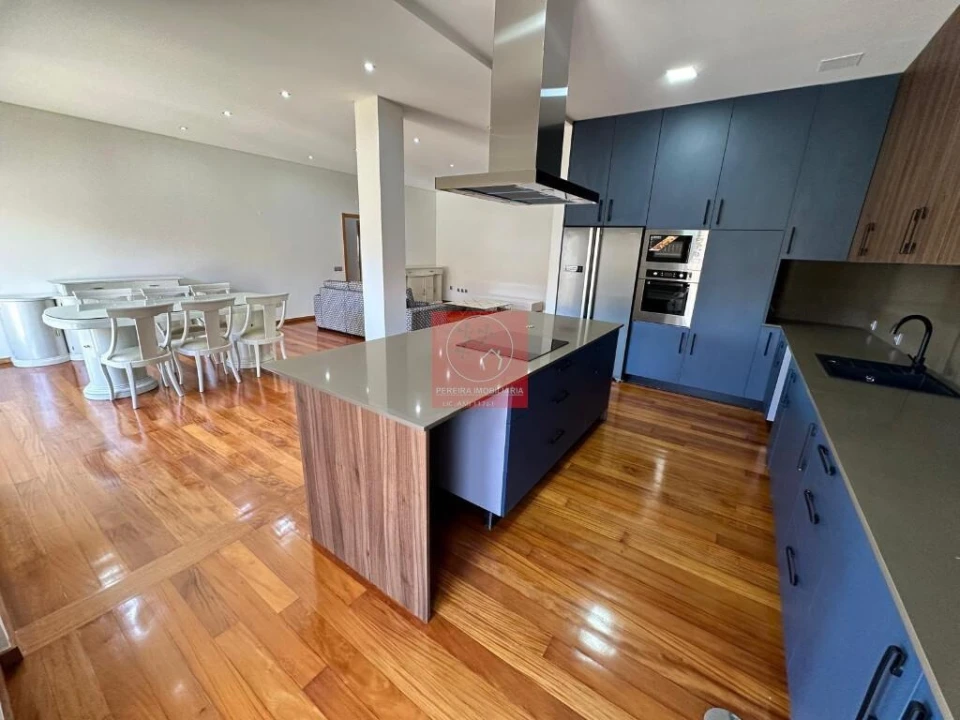 Apartamento T4 para Venda em Póvoa de Varzim, Beiriz e Argivai Foto 10