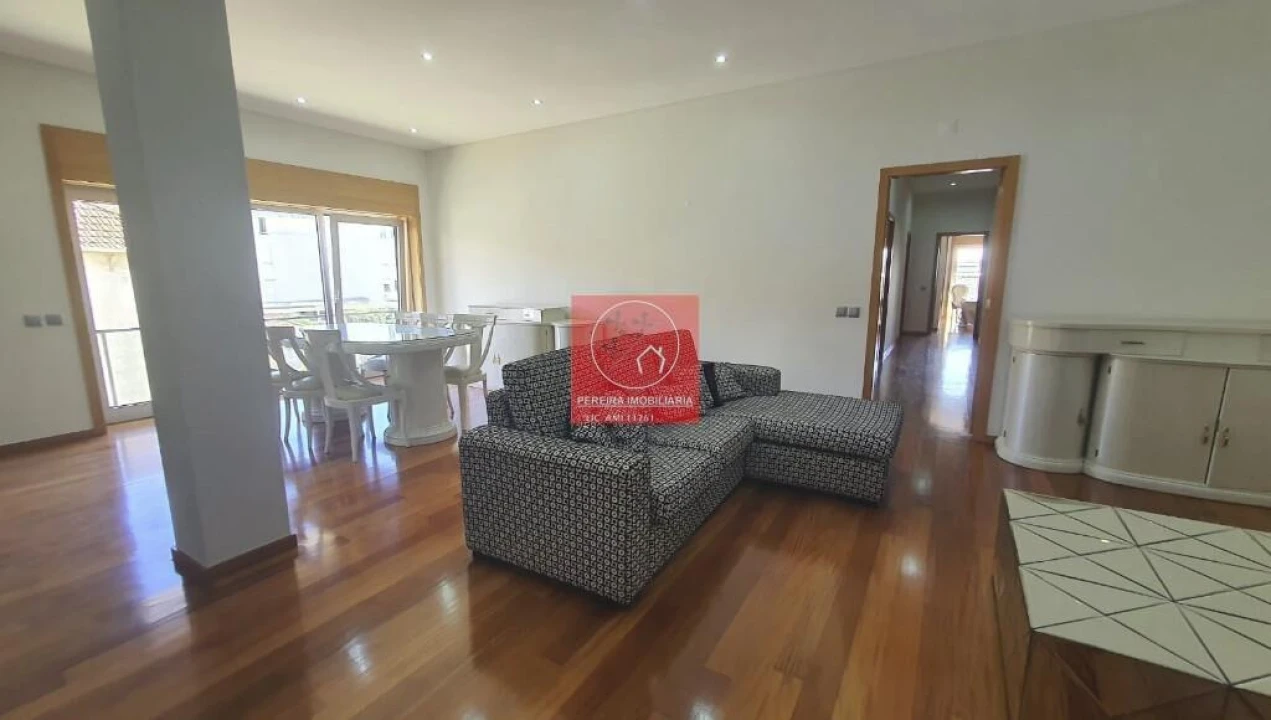 Apartamento T4 para Venda em Póvoa de Varzim, Beiriz e Argivai Foto 21