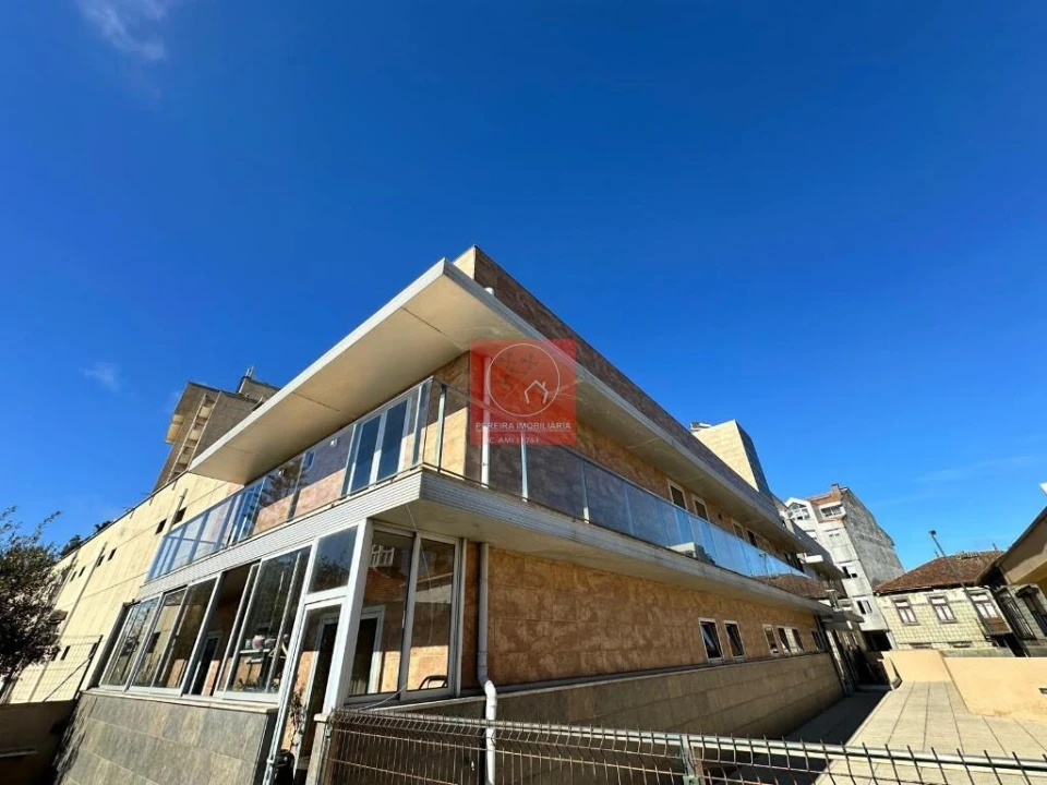 Apartamento T4 para Venda em Póvoa de Varzim, Beiriz e Argivai Foto 11