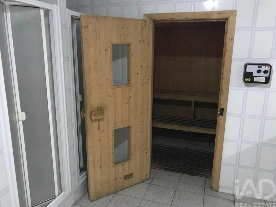 Apartamento T1 para Venda em São Felix da Marinha Foto 11