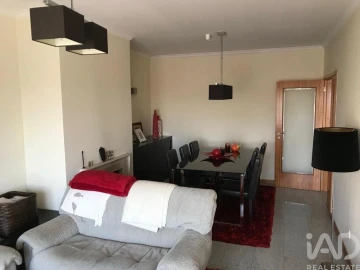 Apartamento T1 para Venda em São Felix da Marinha