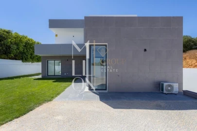 Moradia T3 para Venda em Lagos (São Sebastião e Santa Maria)