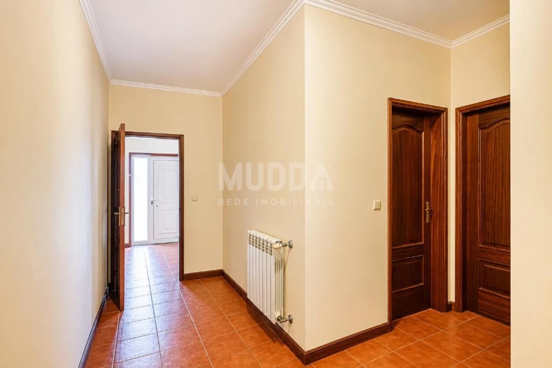 Moradia T3 para Venda em Salreu Foto 16