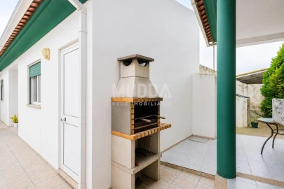 Moradia T3 para Venda em Salreu