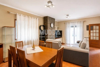 Moradia T3 para Venda em Salreu