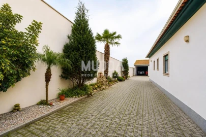 Moradia T3 para Venda em Salreu