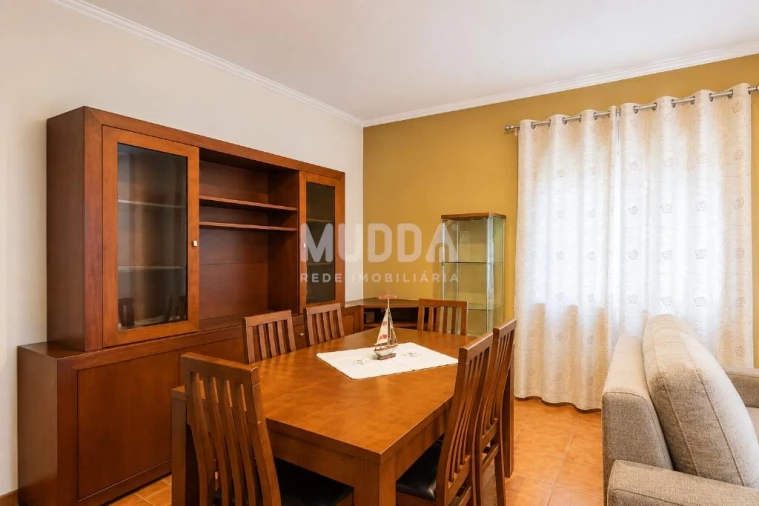 Moradia T3 para Venda em Salreu Foto 11