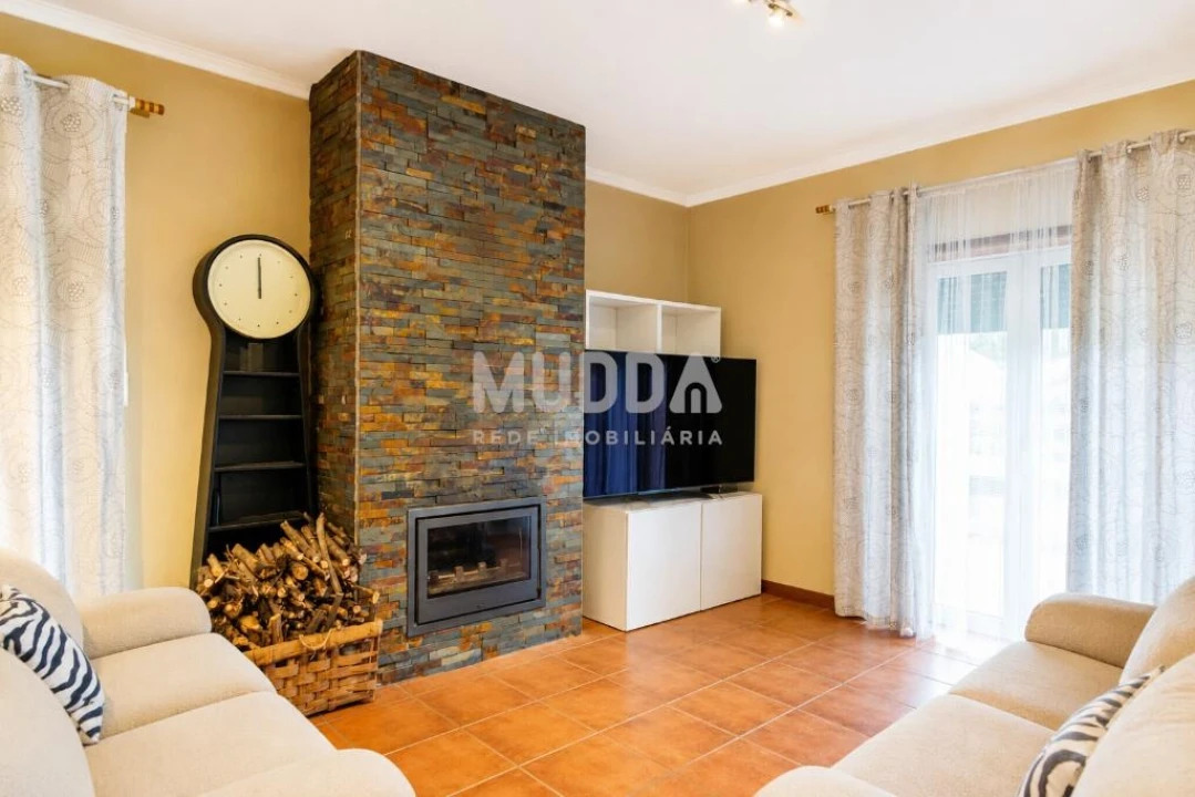Moradia T3 para Venda em Salreu Foto 9