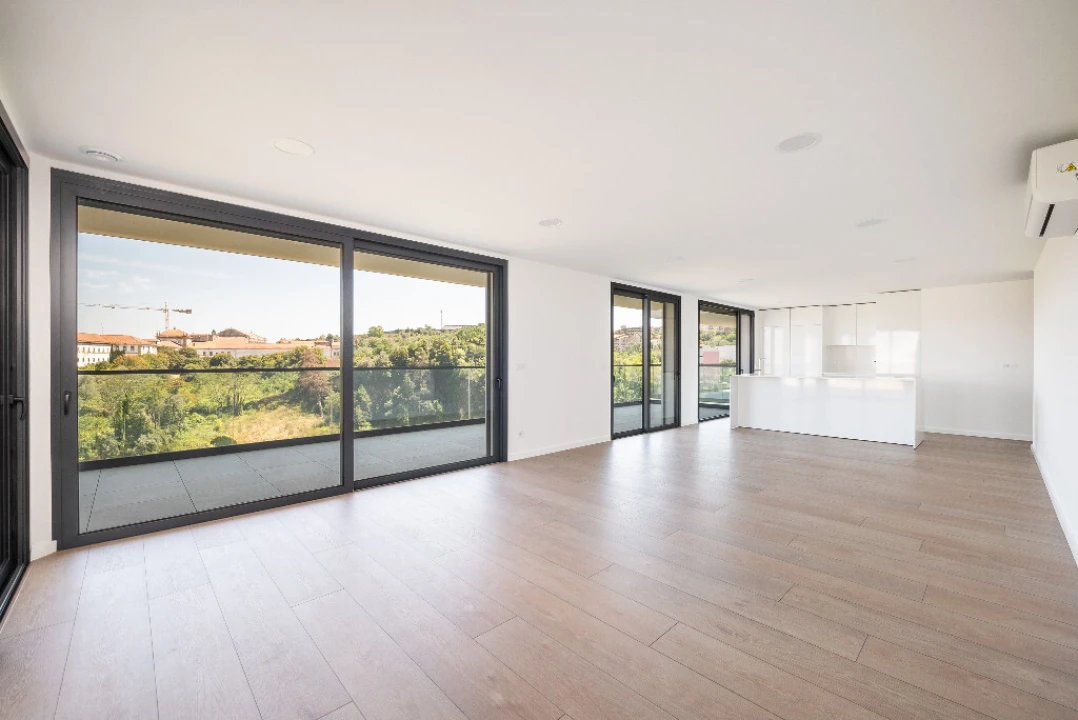 Apartamento T4 para Venda em Eiras e São Paulo de Frades Foto 10