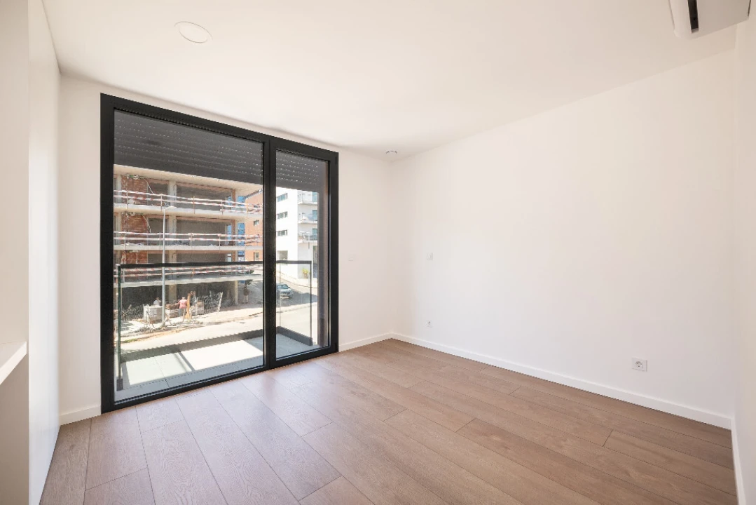 Apartamento T4 para Venda em Eiras e São Paulo de Frades Foto 16